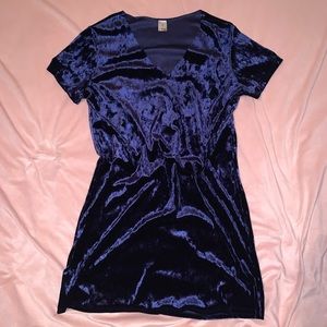 I. Joah navy velvet dress (medium)